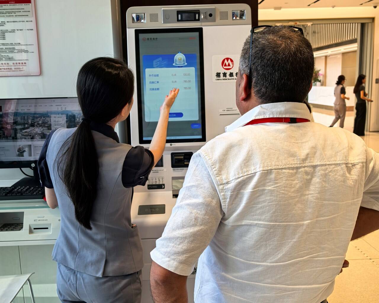 最新医保卡提取现金方法自助提款机方法分析(最方便真实的嘉兴医疗保障卡怎么提取现金方法)